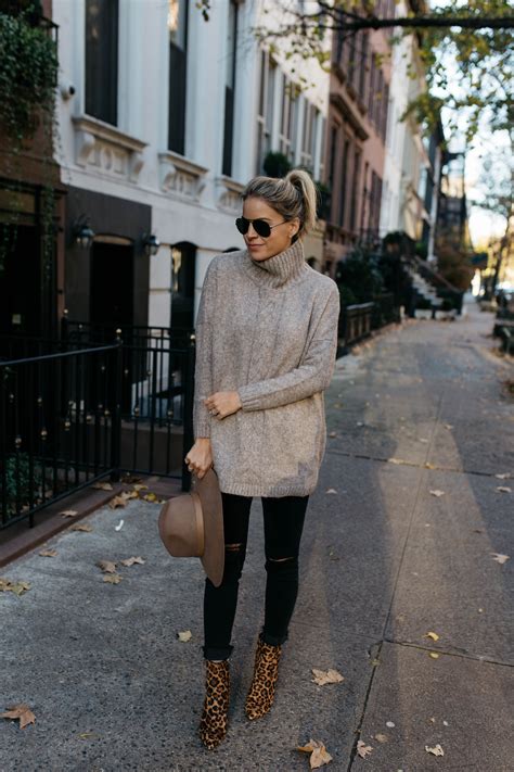 Cozy Sweaters Styled Snapshots Fashion Clothes Women Cozy Sweaters