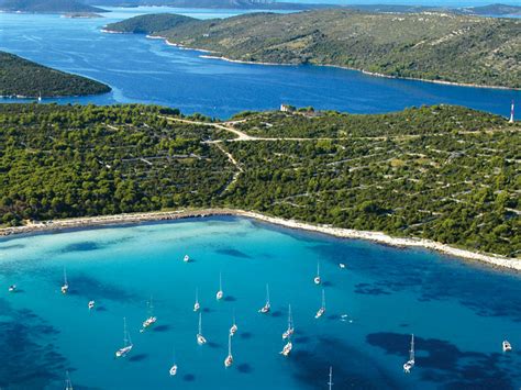 Kornati islands from Zadar, lux yacht, for 10 persons | Conte Adriatic