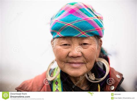 Local Hmong Hill Tribe Woman Poses For Portrait Editorial Photo - Image of woman, closeup: 88054881
