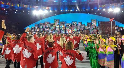 The Eh Team Canada Shines At Rio 2016 Olympic Opening Ceremony Photos