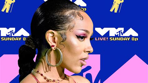 Doja Cat Wore A Long Braid To The 2020 Mtv Video Music Awards Allure