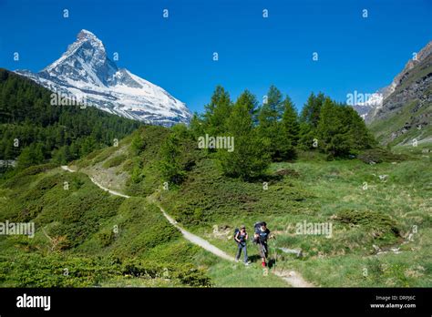 Matterhorn Of The Peak District Hi Res Stock Photography And Images Alamy