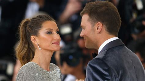 Tom Brady Wife Tom Brady Honors Wife Gisele Bündchen In Wedding Sign Up For Free Now And