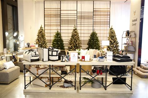 2018 Holiday Pop Up Shop With Home Decor T Ideas