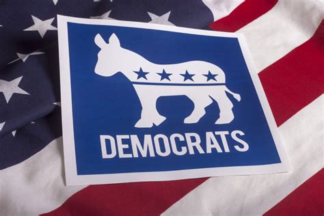 Democratic Party Embraces Nonreligious Voters At Annual Summer Meeting