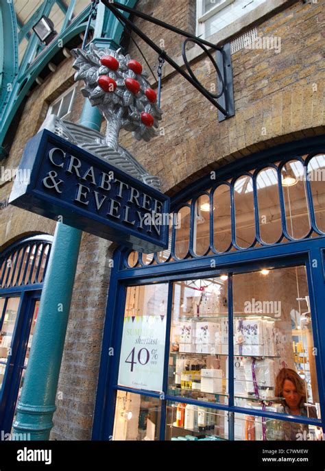 A Crabtree And Evelyn Store Covent Garden London England Uk Stock