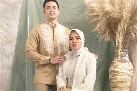 Aufar juga sudah mengklarifikasi soal kabar miring tersebut kepada istrinya. Dikenal Pendiam, Olla Ramlan Ungkap Komentar Pertama Aufar ...