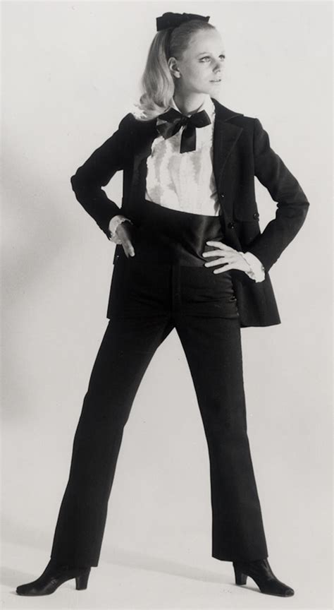 The Evolution Of Androgynous Fashion Throughout The 20th Century — Photos