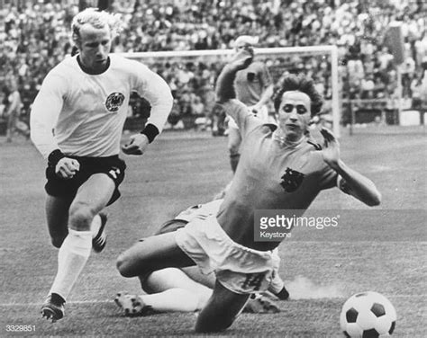 Johan Cruyff Falls Whilst Playing For Holland In A World Cup Final In Munich West Germany Won