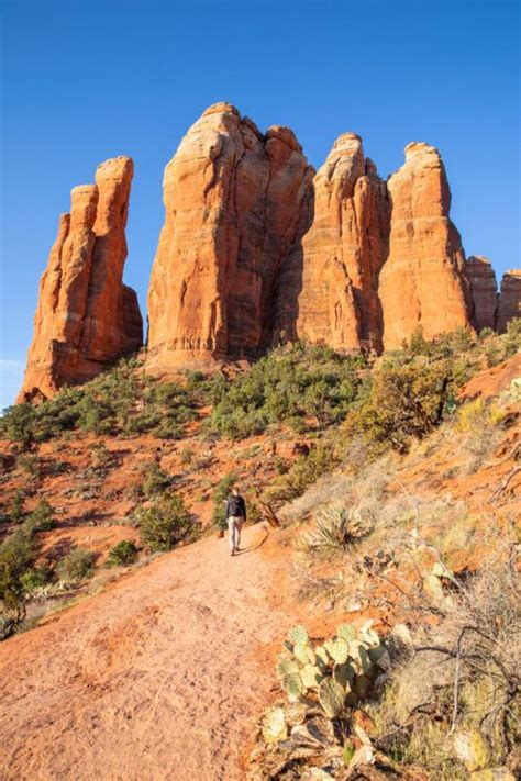 How To Hike To Cathedral Rock In Sedona Arizona Earth Trekkers