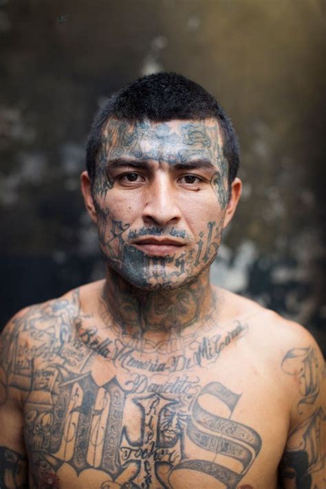 Candid Photos Show Members Of El Salvadors Brutal Ms 13 Gang In Jail 9 Pics