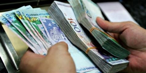 Uang ringgit malaysia yang berbahan dari kertas, info lebih banyak klik link di bawah; Ringgit Malaysia dan Rupiah sentuh level terendah dalam 17 ...