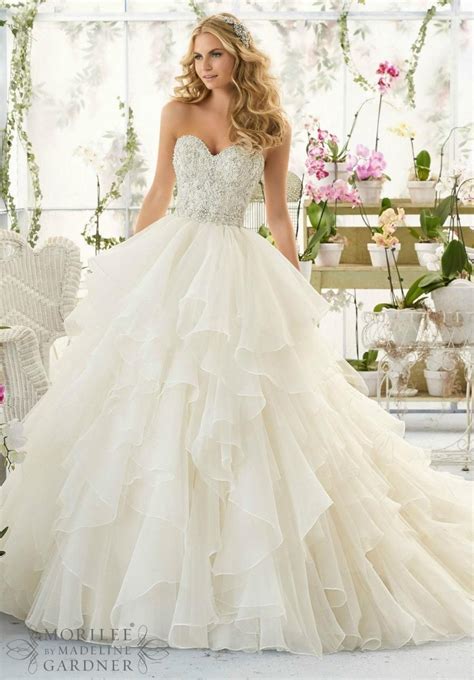 Gorgeous Cascading Ruffle White Wedding Dresses With Beads Sequins A