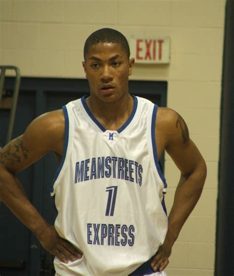 Derrick Rose Of Chicago Simeon High School High School Basketball