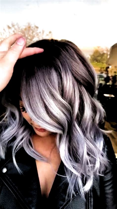 Have you ever thought that walnut shells can be also used to cover your grey? Super hair color highlights for grey going gray Ideas # ...