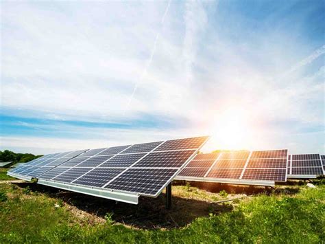 Leading Solar Panel manufacturer and Exporter in India - Rayzon Solar
