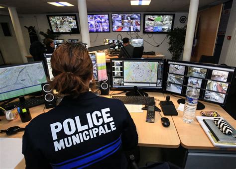 Metz Sécurité La Ville Installe Dix Caméras De Surveillance