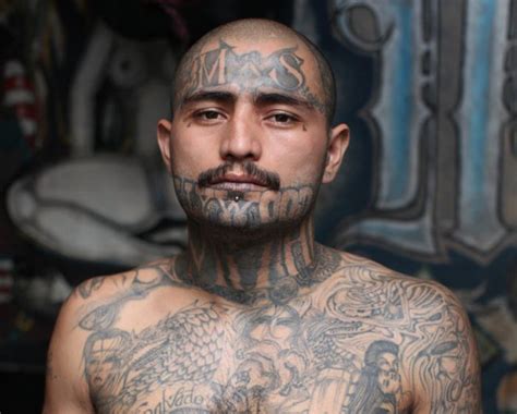 Candid Photos Show Members Of El Salvadors Brutal Ms 13 Gang In Jail 9 Pics