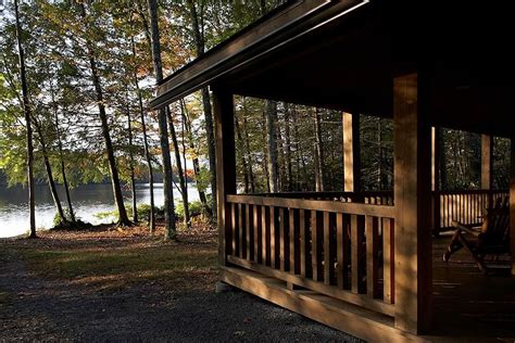 Lakefront rentals in pa | modern cabin by the lake modern cabin by the lake featuring three bedrooms, three full bathrooms, and a large loft for 12 guests, this luxury log cabin is a great place for you and your family or friends to stay while in pennsylvania. Pocono Mountains Cabin Rentals | Luxury Cabin Rentals in ...