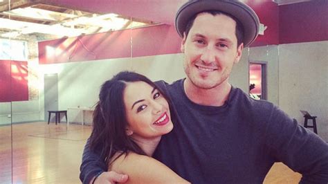 val chmerkovskiy and janel parrish relationship couple splitting up after ‘dwts hollywood life
