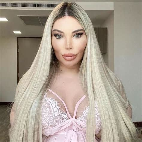 Former Human Ken Doll Jessica Alves Ready To Have Sex For St Time