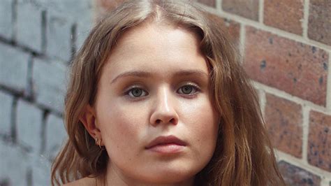 Eliza Scanlen How Schoolies Won Her A Sharp Objects Role The Courier Mail