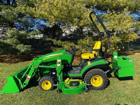 John Deere 1025r Load And Mow Package Deer Country Farm And Lawn Inc