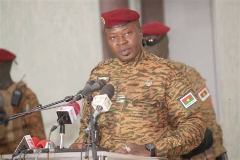 Ousted Burkina Faso Leader Damiba In Togo After Coup Government Al
