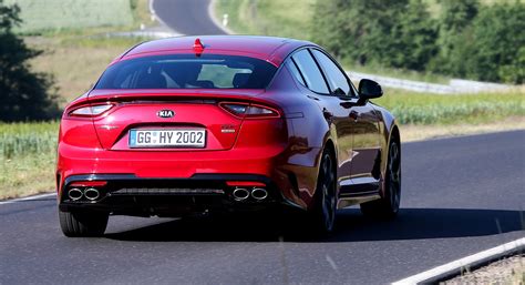 Does Kia make a V8? 2