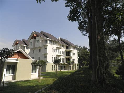 Close to new clock tower (0.5 mi), a popular taiping landmark, hotel seri malaysia is a great destination for tourists. PAM Directory