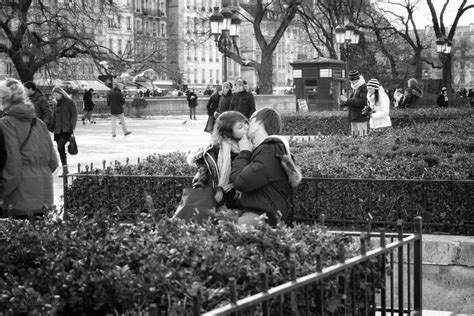 public display of affection cneumannova flickr