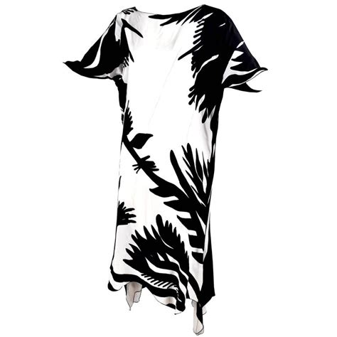 Vintage Caftan Dress In Black And White High Contrast Abstract Print At