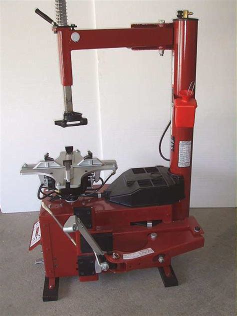 In this video we demonstrate how to use the coats wheel balancer tire balancer machine here you will learn how to balance wheels and tires using this coats. Buy Coats 950 Balancer & 5060A Tire Changer with Warranty ...