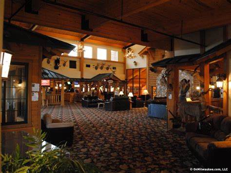 We did not find results for: Tundra Lodge offers relaxing Green Bay getaway - OnMilwaukee