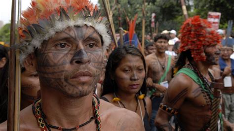 brésil l Église très inquiète pour les droits des peuples indigènes portail catholique suisse