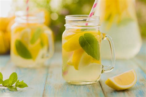 See more ideas about drinks, summer drinks, vodka drinks. Summer Drinks: 6 Mocktails, Cocktails To Serve At Your ...