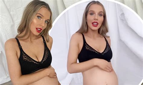 Pregnant Helen Flanagan Cradles Her Blossoming Baby Bump Daily Mail