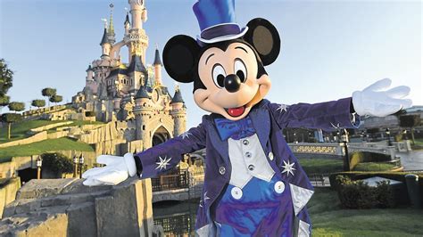 Je Suis Mickey Disneyland Paris And Walt Disney Studios Paris France Images