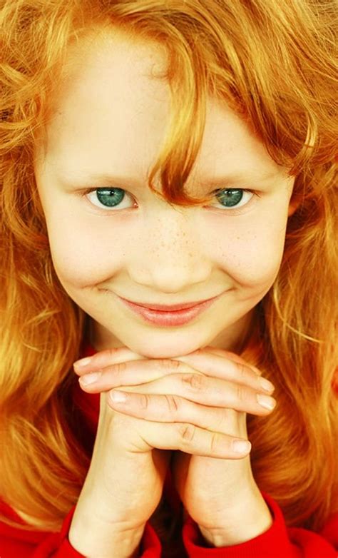 Strawberry Blonde Girl With Green Eyes Rare Redheads