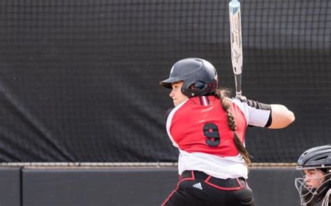 Siue Softball Opens Spring Trip With 3 1 Win
