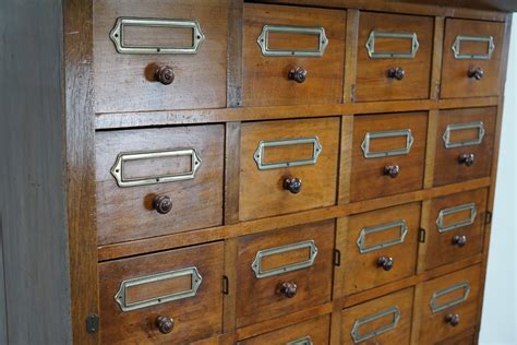 Apothekerschrank preise vergleichen und günstig kaufen bei idealo.de 44 produkte große auswahl an marken bewertungen & testberichte. Deutscher Vintage Buchenholz Apothekerschrank bei Pamono ...