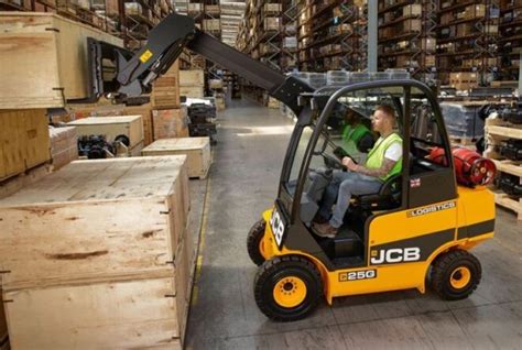 Forklifts are heavy machinery and, if operated by people unfamiliar with their individual specifications. HOW to GET Forklift Certified? Forklift training how long ...