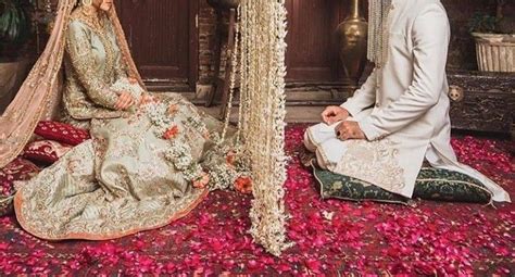 Pin By Faria Anjum On Pakistan Wedding Bridal Portrait Poses