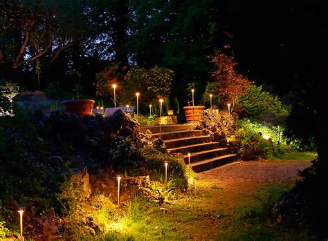 Schließlich trägt der garten den beinamen „zweites wohnzimmer nicht umsonst. Garten-Licht - Start