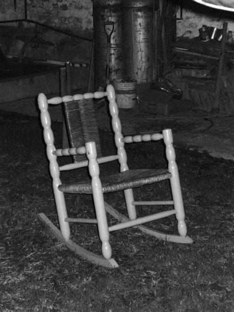 Creepy Chair By Kaoz22 On Deviantart