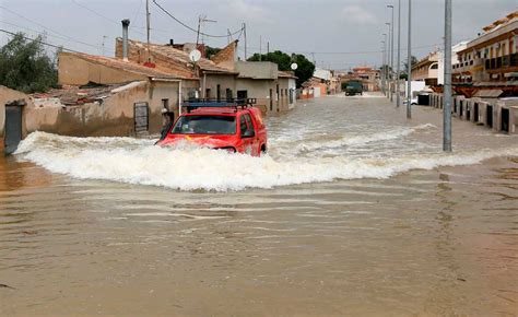 Evacúan A 1700 Personas Más Por Inundaciones En España Y Sigue La