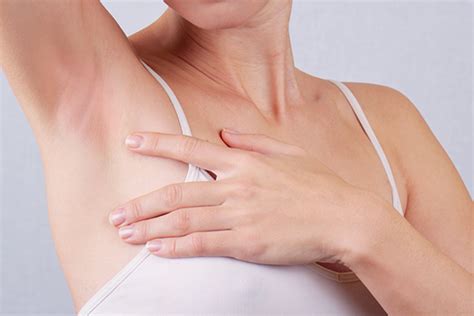 Armpit Rash Causes Symptoms And Treatment Options