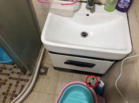 Horrified Woman Discovers Best Friends Husband Installed Bathroom