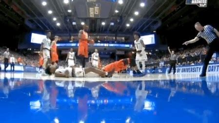 Oshae brissett endorses nike brand source: Syracuse's Oshae Brissett remains in game despite hard ...