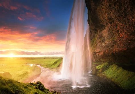 Waterfall Iceland Seljalandsfoss Stock Photo By ©ttstudio 36552883